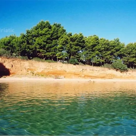 Beachfront Darija *